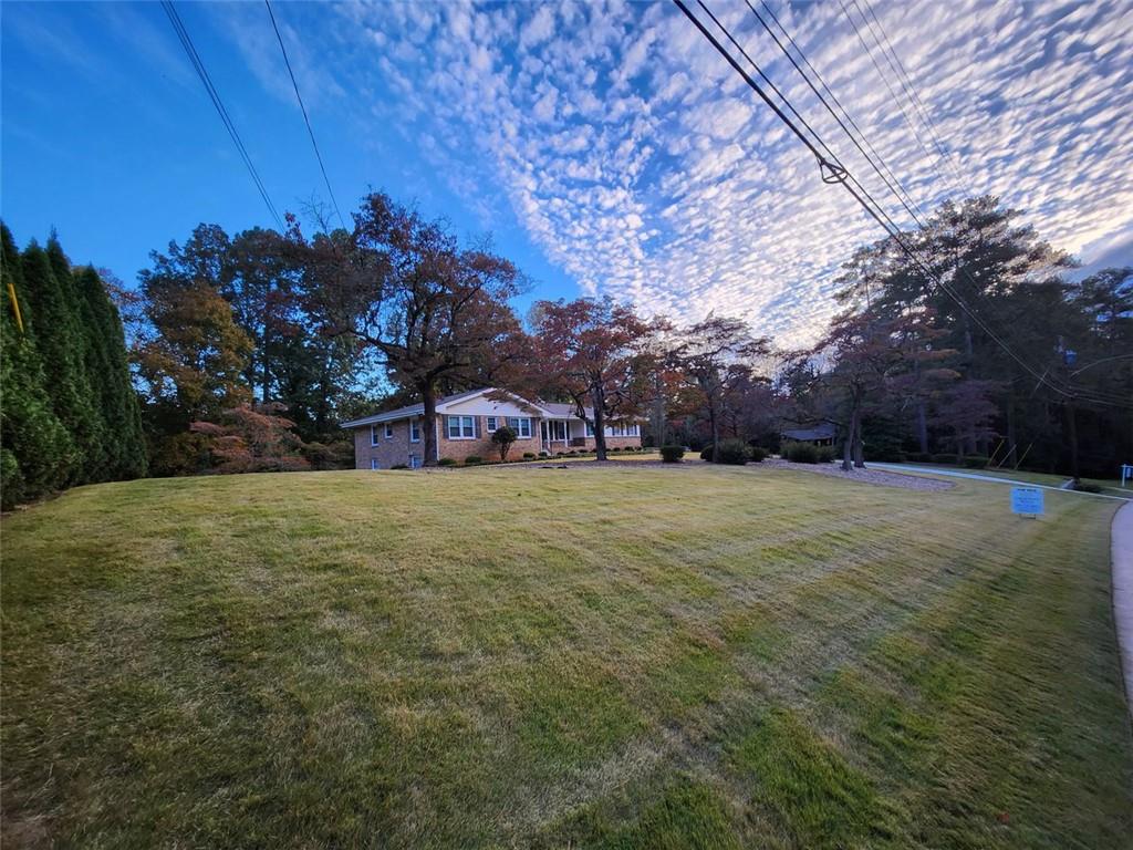 1554 COOPER LAKE Road SE