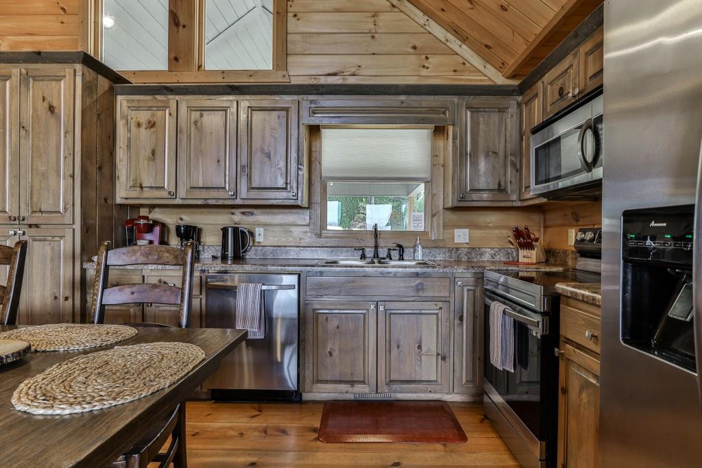211 Big Timber Road, Mineral Bluff, Georgia image 11