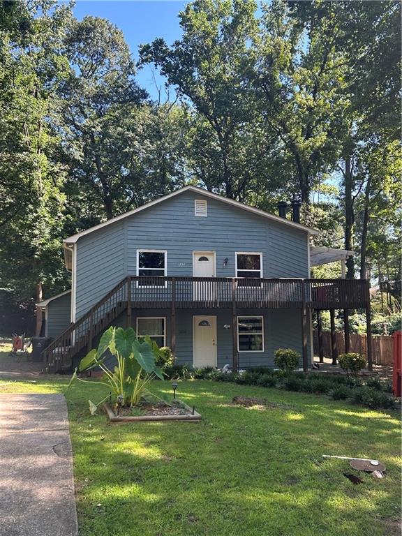 Fantastic Investment Opportunity in Alpharetta! Excellent Location, tenant occupied in lower unit Please show upper unit.