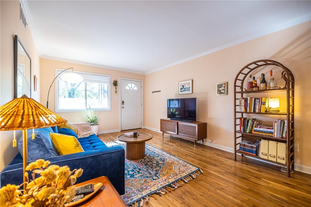 520 Park Avenue SE 9