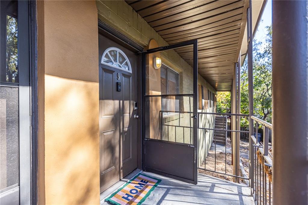 520 Park Avenue SE 9