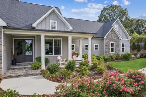 238 Grand View Street Dahlonega GA 30533