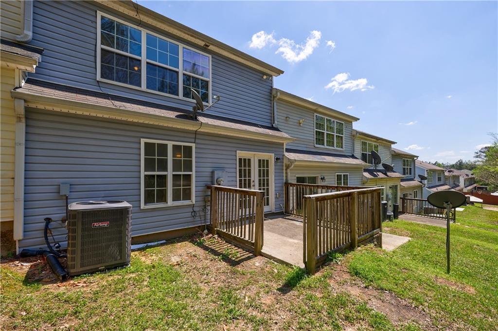 6340 Hickory Lane Circle, Union City, Georgia image 47