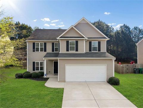 Homes For Sale - 78 Valley Brook Court<br/> Dallas, GA 30132