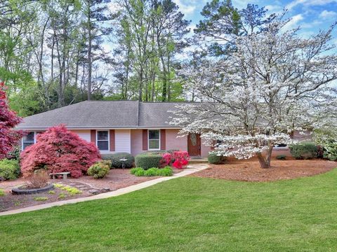 Photo of 494 Embry Lane, Marietta, GA 30066 (MLS # 7745795)