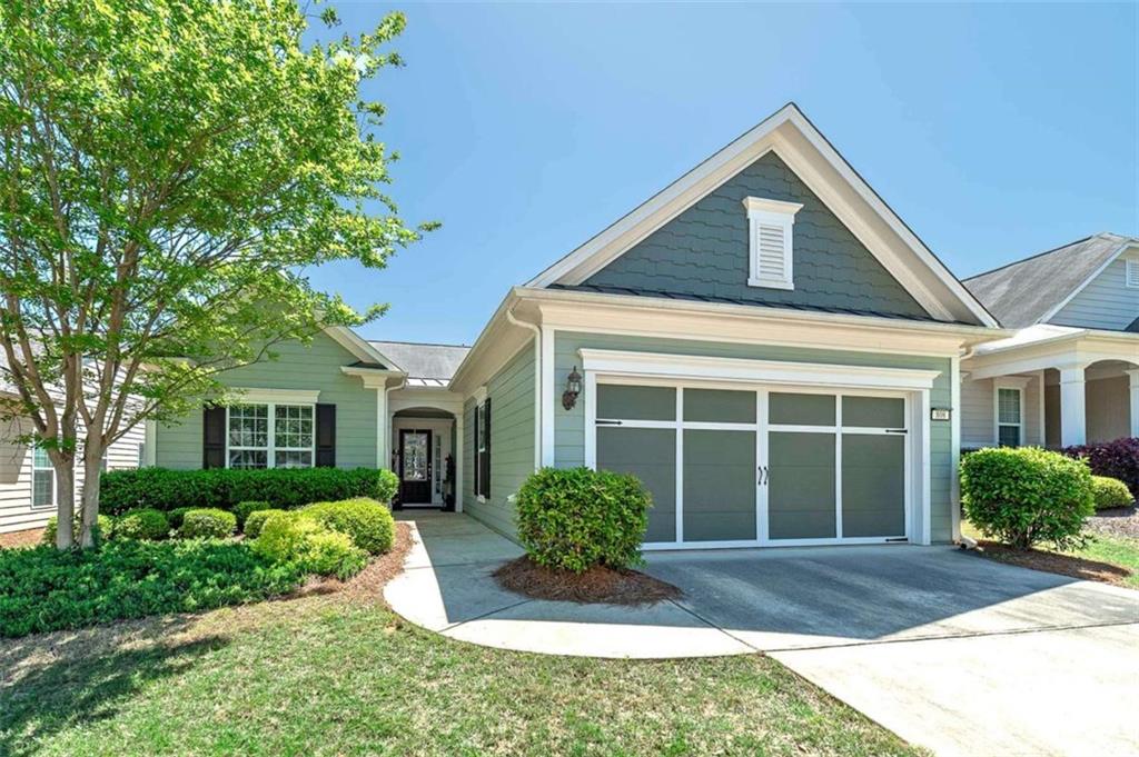 808 Peach Blossom Court, Griffin, Georgia image 1