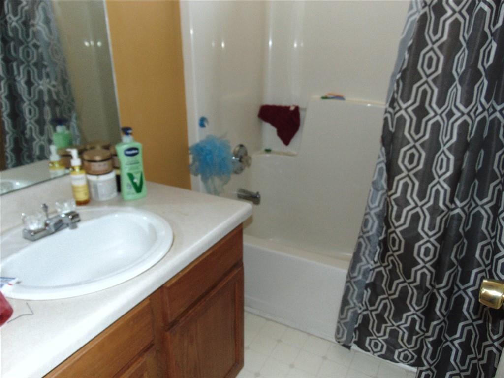1662 Maple Trace Court, Grayson, Georgia image 21