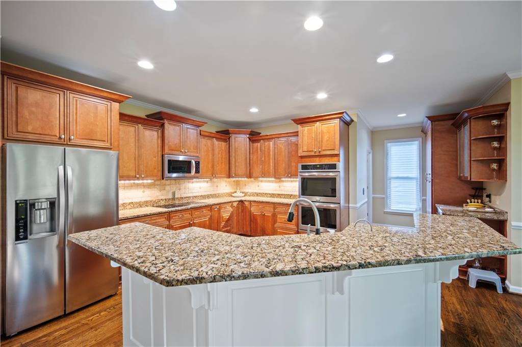 385 Guildhall Grove, Johns Creek, Georgia image 12