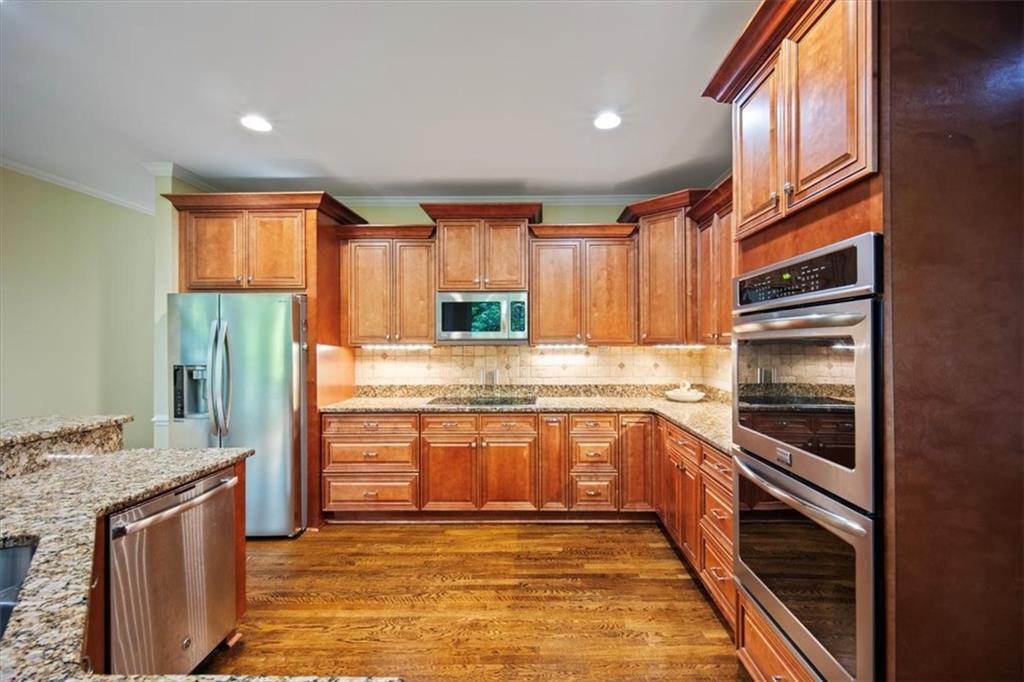 385 Guildhall Grove, Johns Creek, Georgia image 13