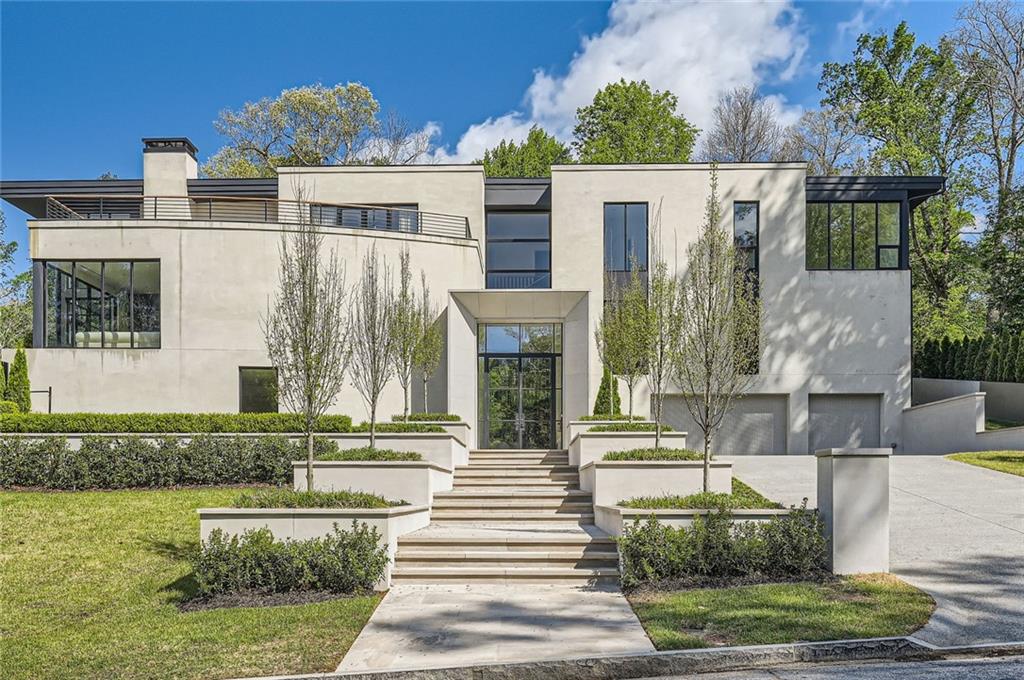 14 Lake Forrest Lane