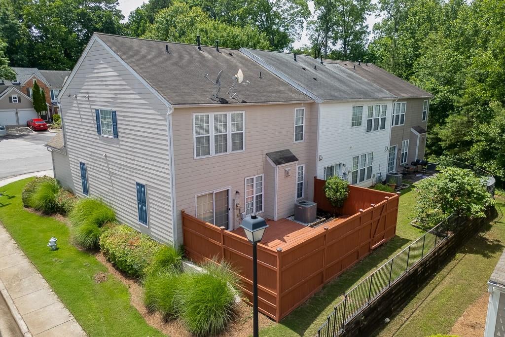 2421 Elkhorn Terrace