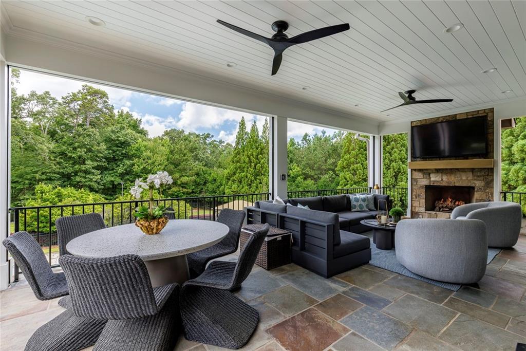 170 Autry Trail