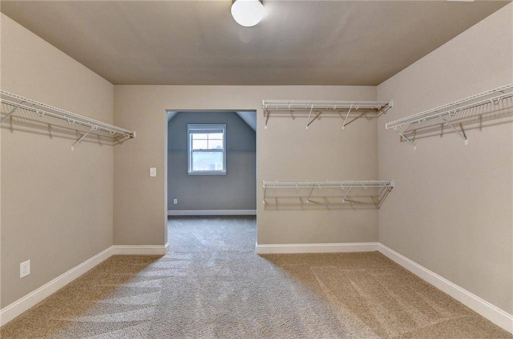 The Gates at Johns Creek - Residential