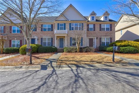 Townhouse For Sale - 4540 Cold Spring Court<br/> Cumming, GA 30041
