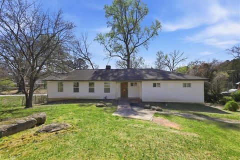 2994 Hogan Road SW Atlanta GA 30331