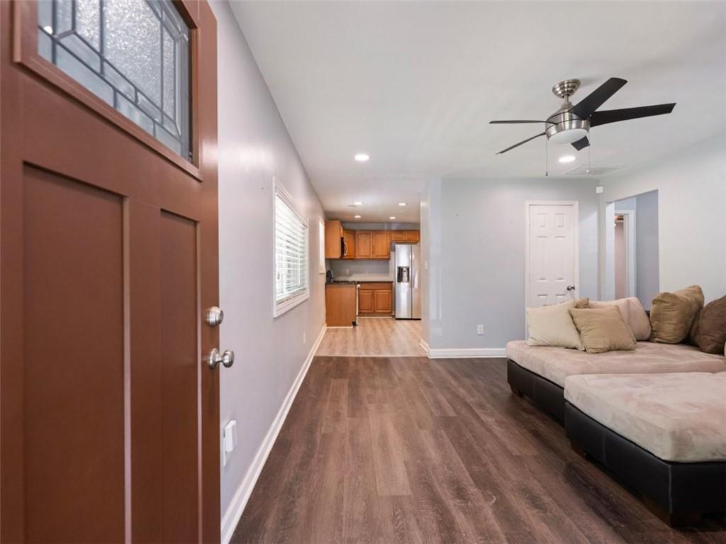 1871 E Farris Avenue E