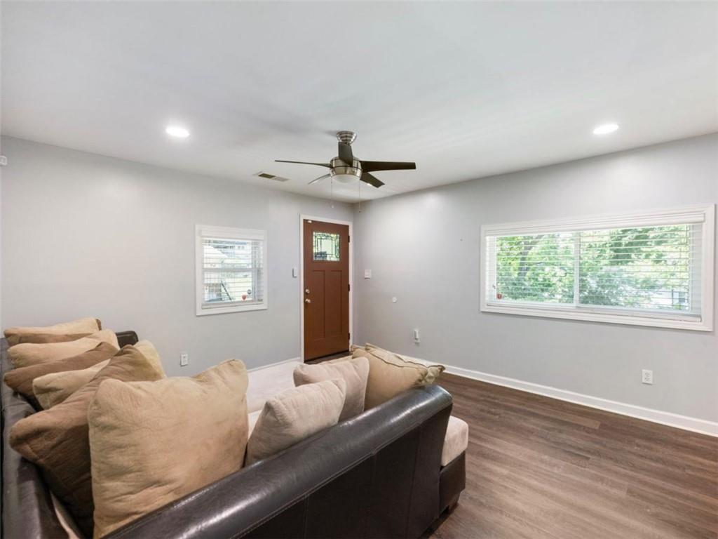 1871 E Farris Avenue E