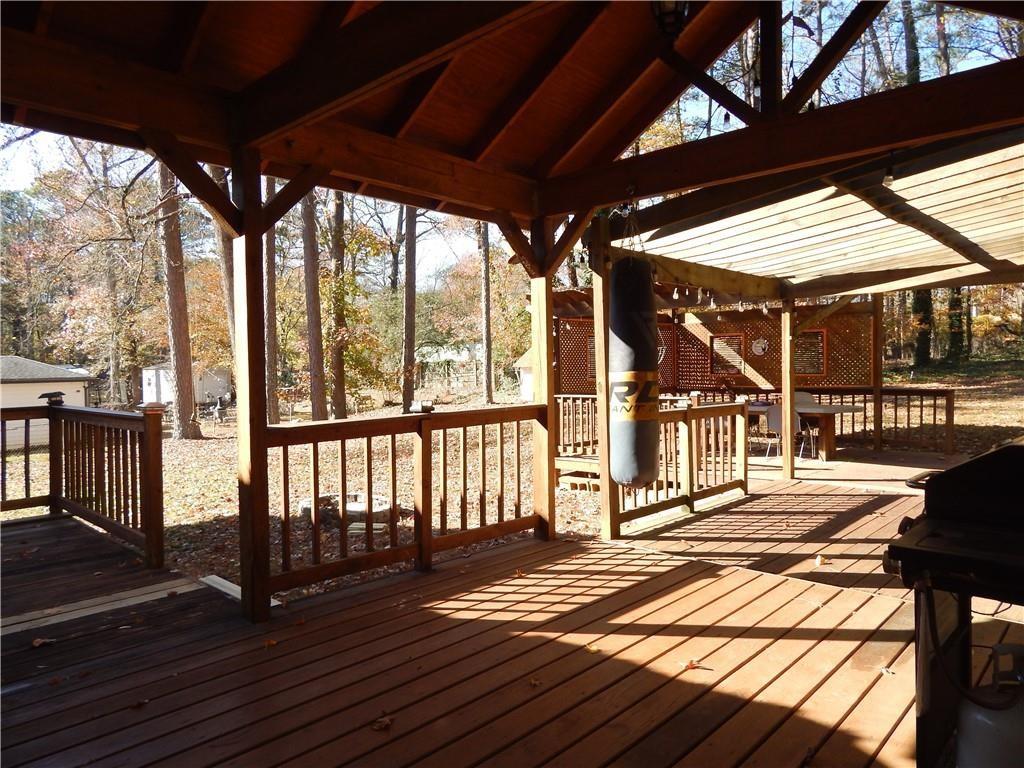 727 Regina Court, Lawrenceville, Georgia image 7