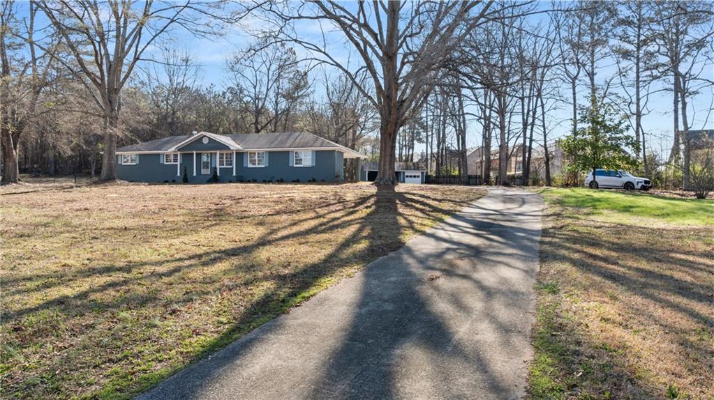 9588 Poston Road, Jonesboro, Georgia image 40