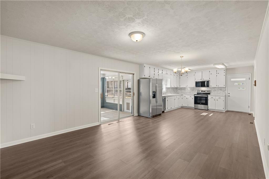 9588 Poston Road, Jonesboro, Georgia image 20