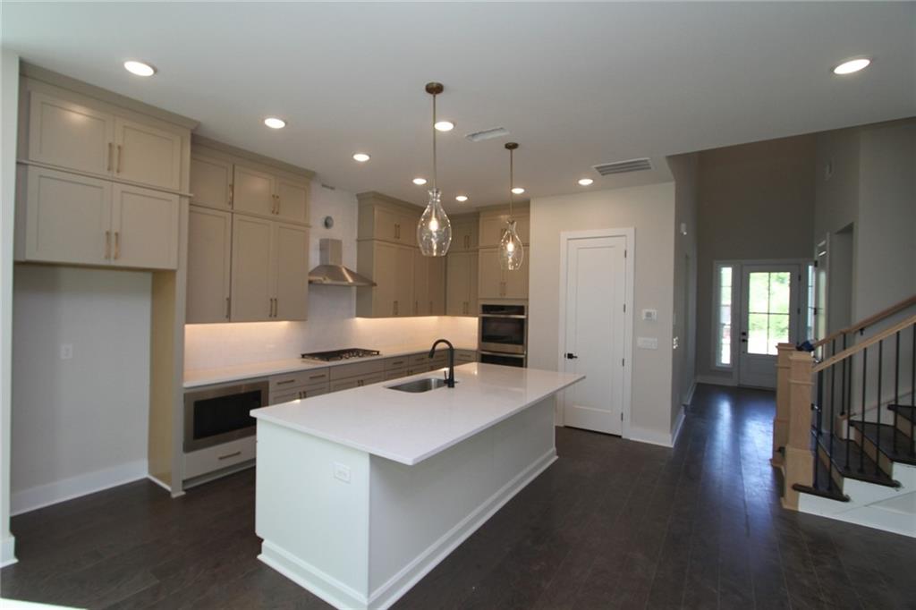 4435 Beechnut Circle