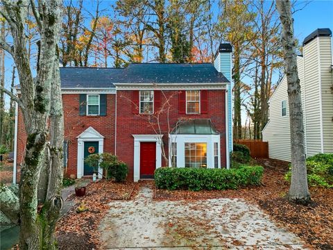 645 Anderson Walk Marietta GA 30062