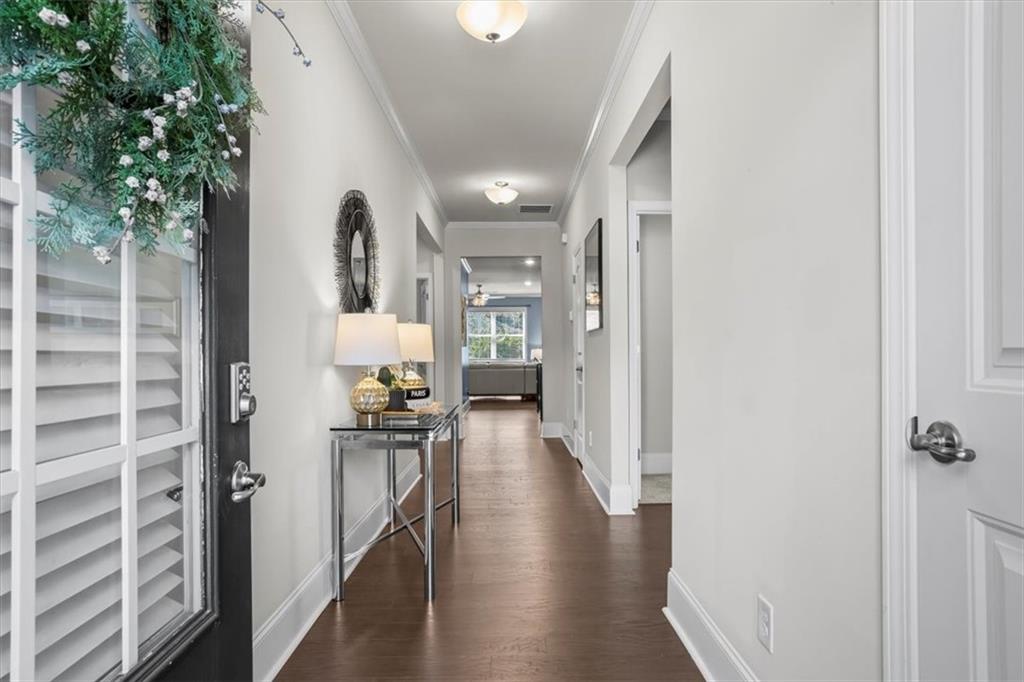 18 S Cornucopia Bend