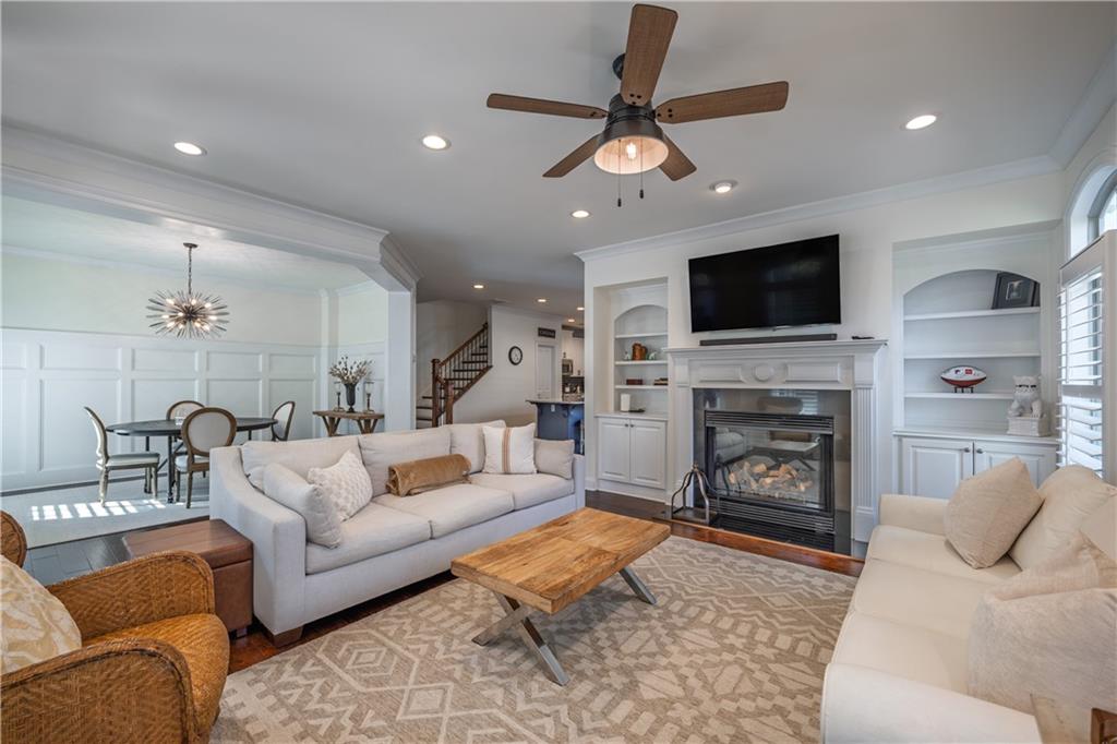 Crabapple Crossroads - Residential