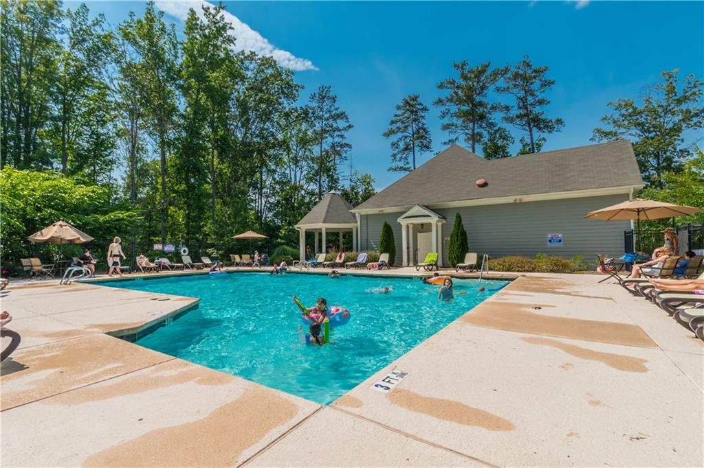 Crabapple Crossroads - Residential