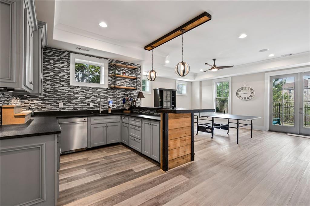 512 Founders Drive, Alpharetta, Georgia image 39