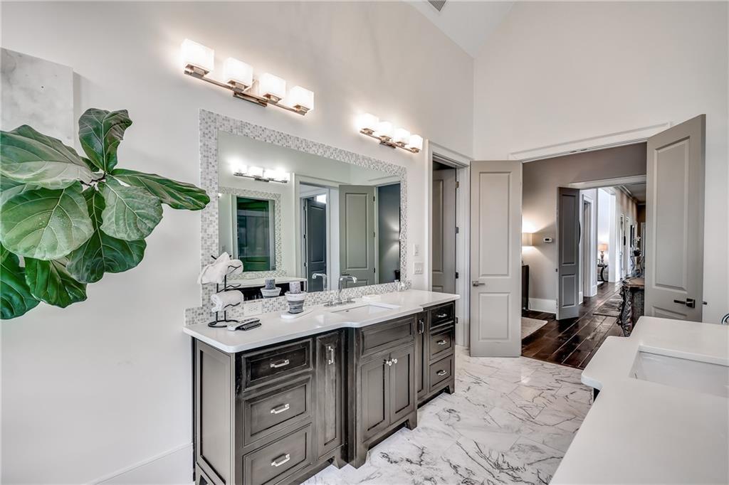 512 Founders Drive, Alpharetta, Georgia image 22