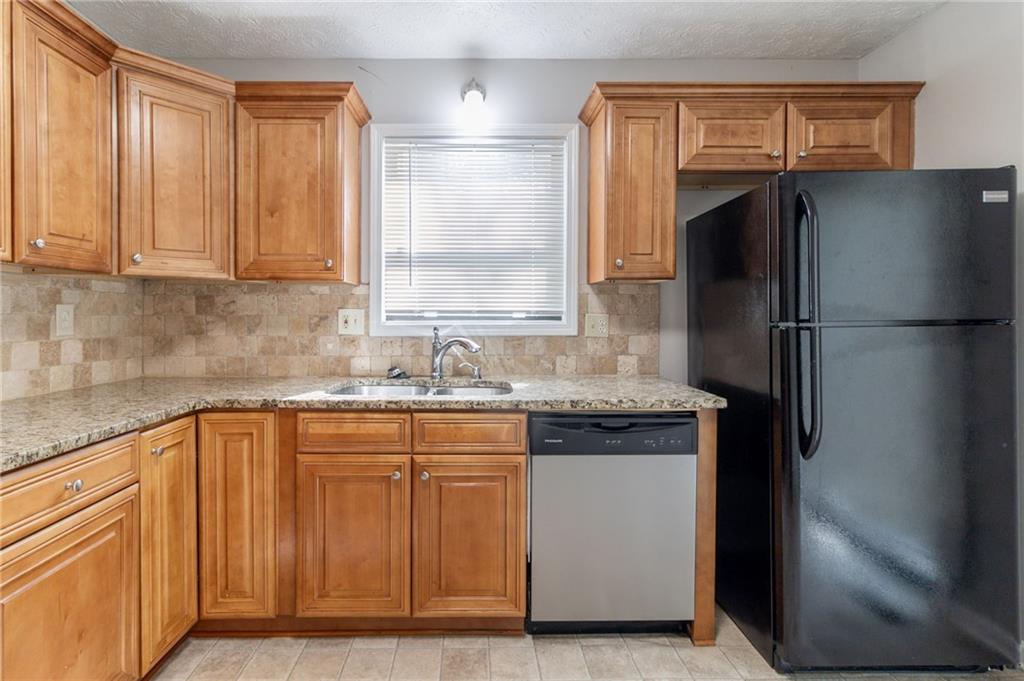 1045 Summer Hill Court, Acworth, Georgia image 6
