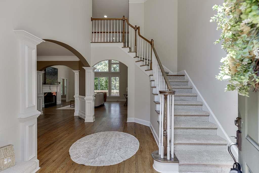 1929 Point River Drive