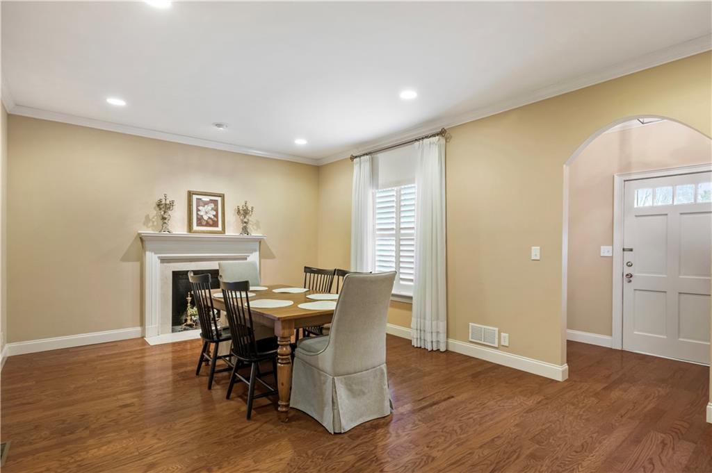 512 Williamsburg Drive