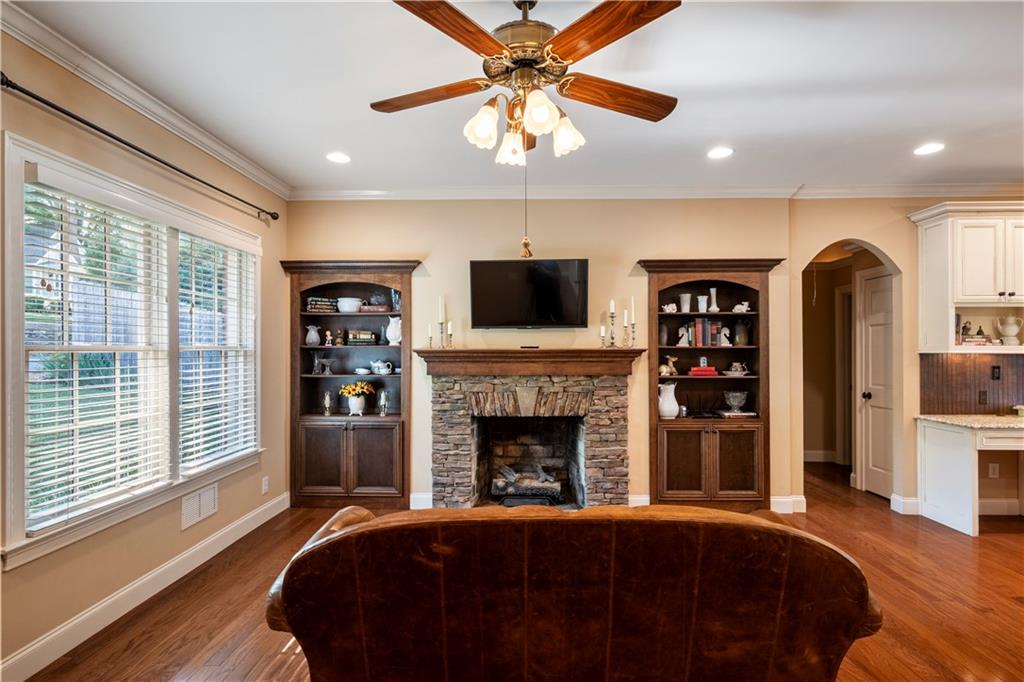512 Williamsburg Drive, Dalton, Georgia image 13