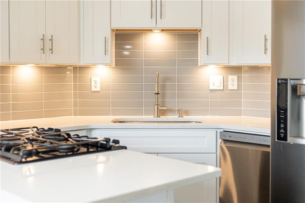 2626 Peachtree Road NW 706