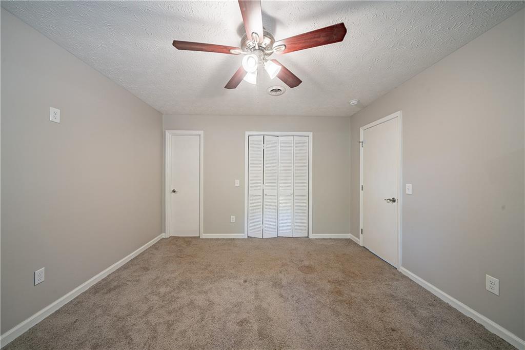 210 Meadowbrook Drive, Mcdonough, Georgia image 9