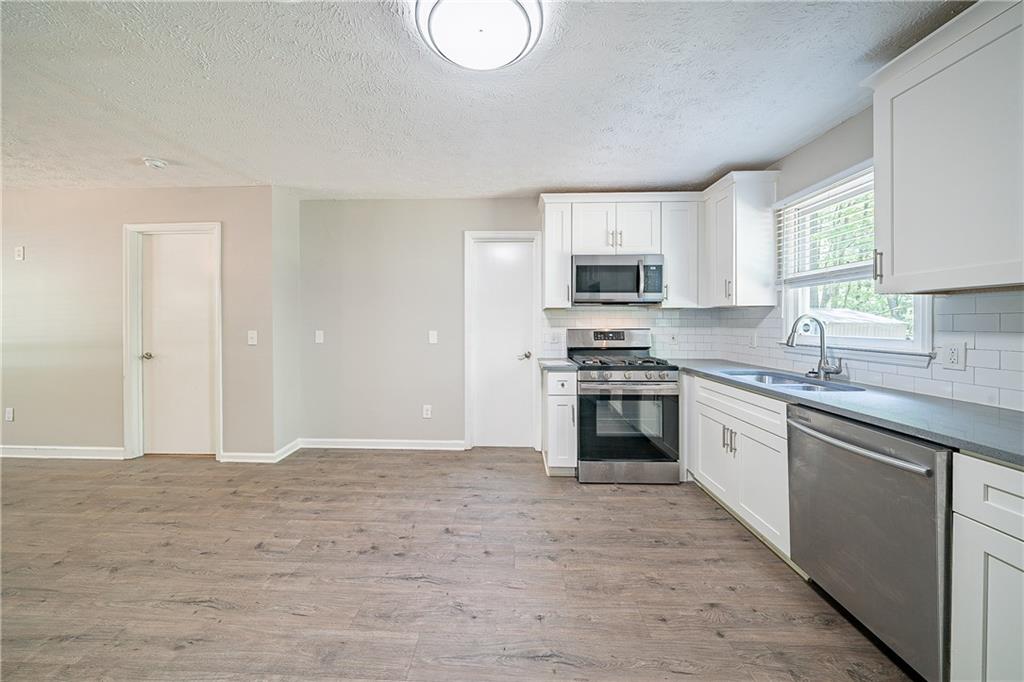 210 Meadowbrook Drive, Mcdonough, Georgia image 6