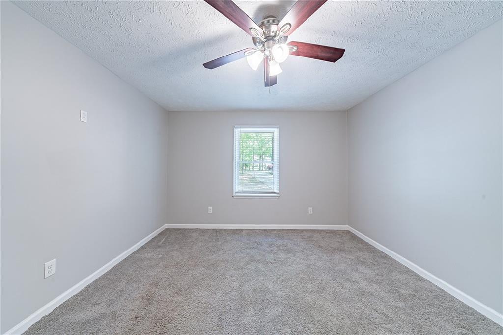 210 Meadowbrook Drive, Mcdonough, Georgia image 8