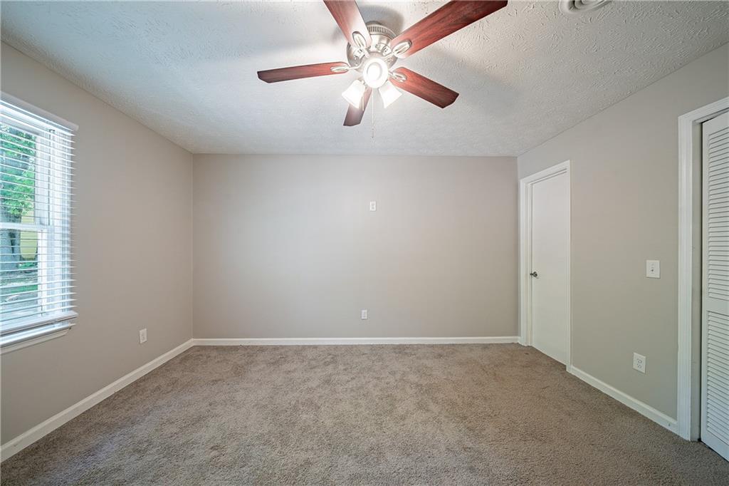 210 Meadowbrook Drive, Mcdonough, Georgia image 10