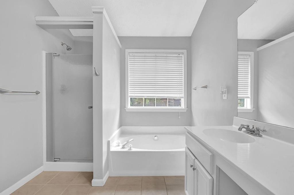 516 Broad Head Point, Suwanee, Georgia image 30