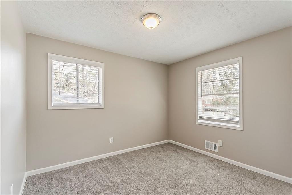 810 N Carter Drive, Jonesboro, Georgia image 12