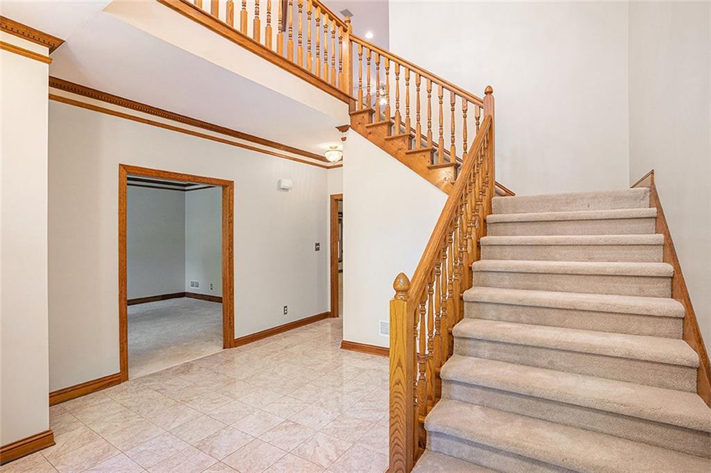 402 Clyde Court