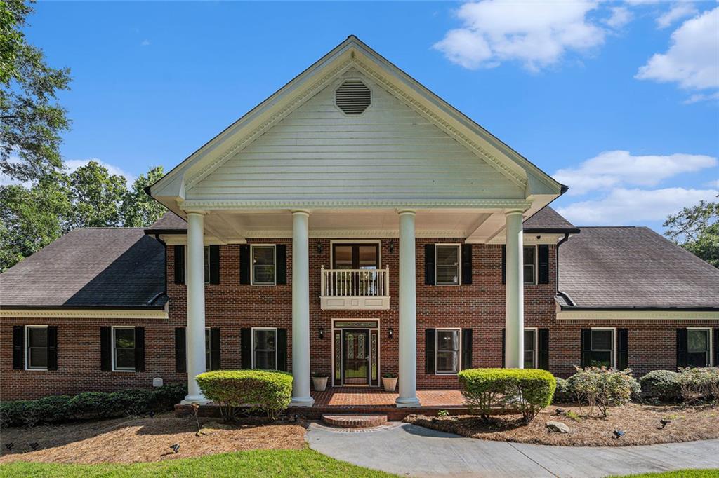 402 Clyde Court