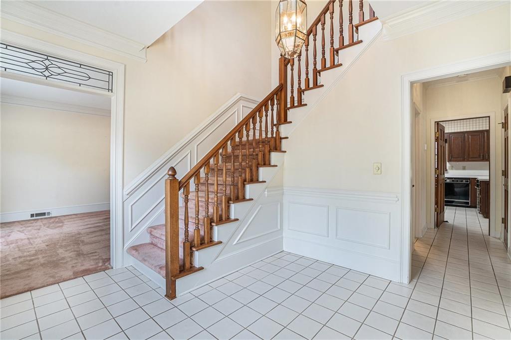 355 Aldenshire Place