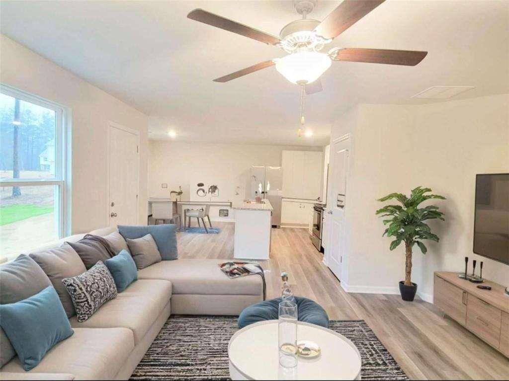 65 River Crest Lane