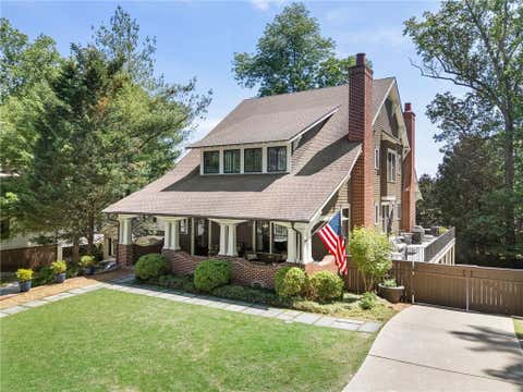 Homes For Sale - 2519 Forrest Way<br/> Atlanta, GA 30305