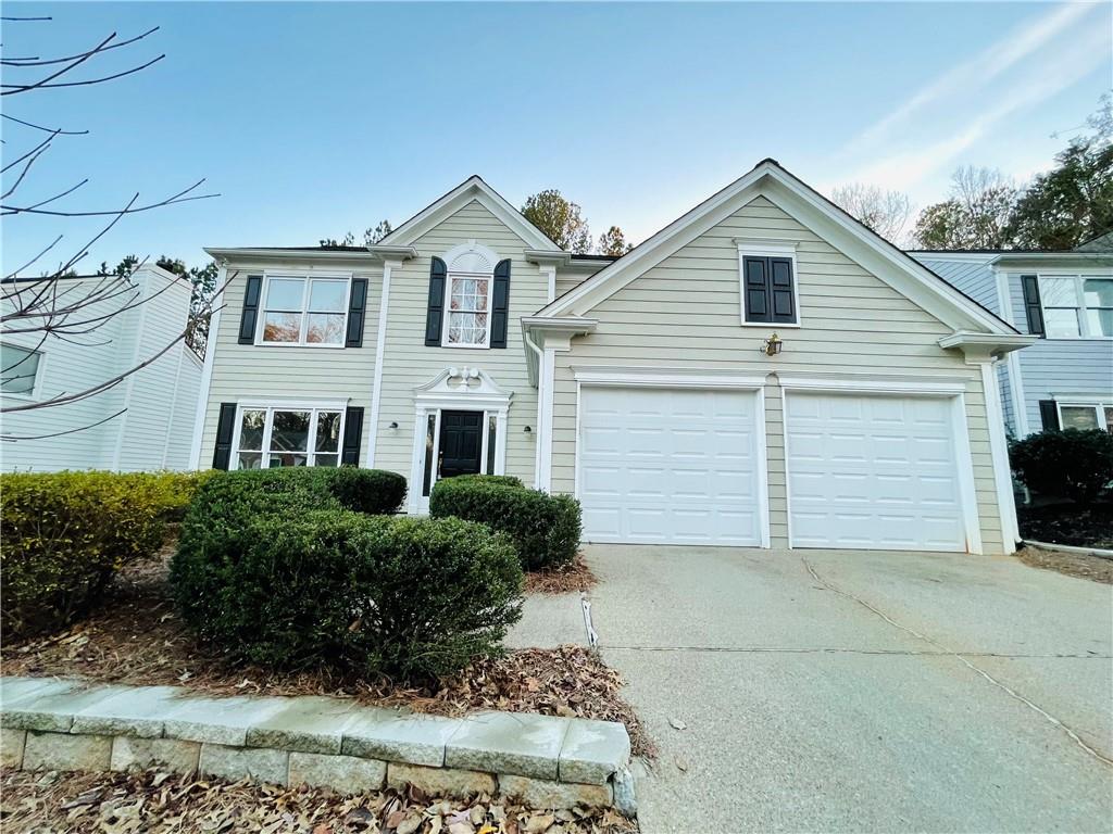 Welcome to this meticulously designed 4-bedroom, 2.5-bathroom two-story single-family home in the heart of Johns Creek. Just a few minutes' walk from the award-winning Northview High School, ensuring your children attend the best schools in Johns Creek.
This ideal residence offers a convenient and safe community with easy access to supermarkets, restaurants, and schools. The spacious and bright open-concept gourmet kitchen features custom cabinets, a central island, gas cooktop, powerful range hood, and granite countertops, providing a delightful cooking experience. Enjoy quality time in the stunning family room with a gas log fireplace, bringing warmth to chilly winter days. The main level boasts a dining room/living room combo adorned with elegant hardwood floors, creating a cozy and inviting living atmosphere.
Don't miss out on this ideal home in the center of Johns Creek, where convenience meets comfort. Start your New Year in a place that feels like home!