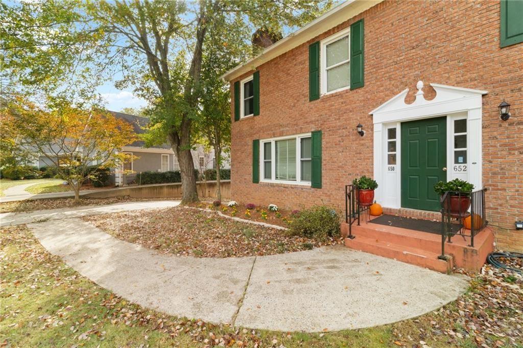 650 Corbin Lake Court