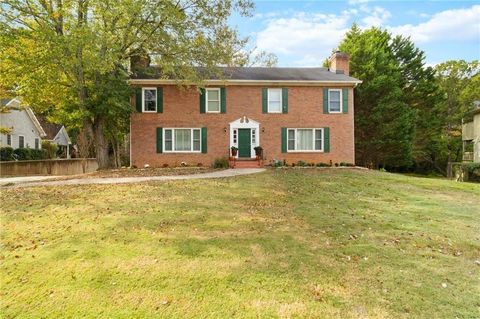 Photo of 650 Corbin Lake Court, Atlanta, GA 30350 (MLS # 7671899)